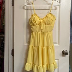 Beautiful yellow dress